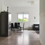 Welkeys - Rue de Cannes Apartment